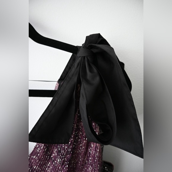 Bishop & Young Metallic Floral Top NWOT - Picture 5 of 8